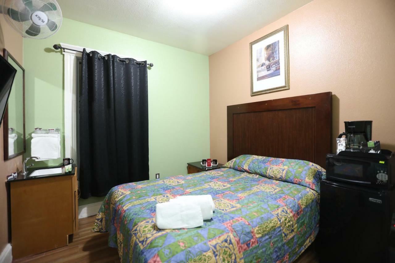 Standard Single Bed Room