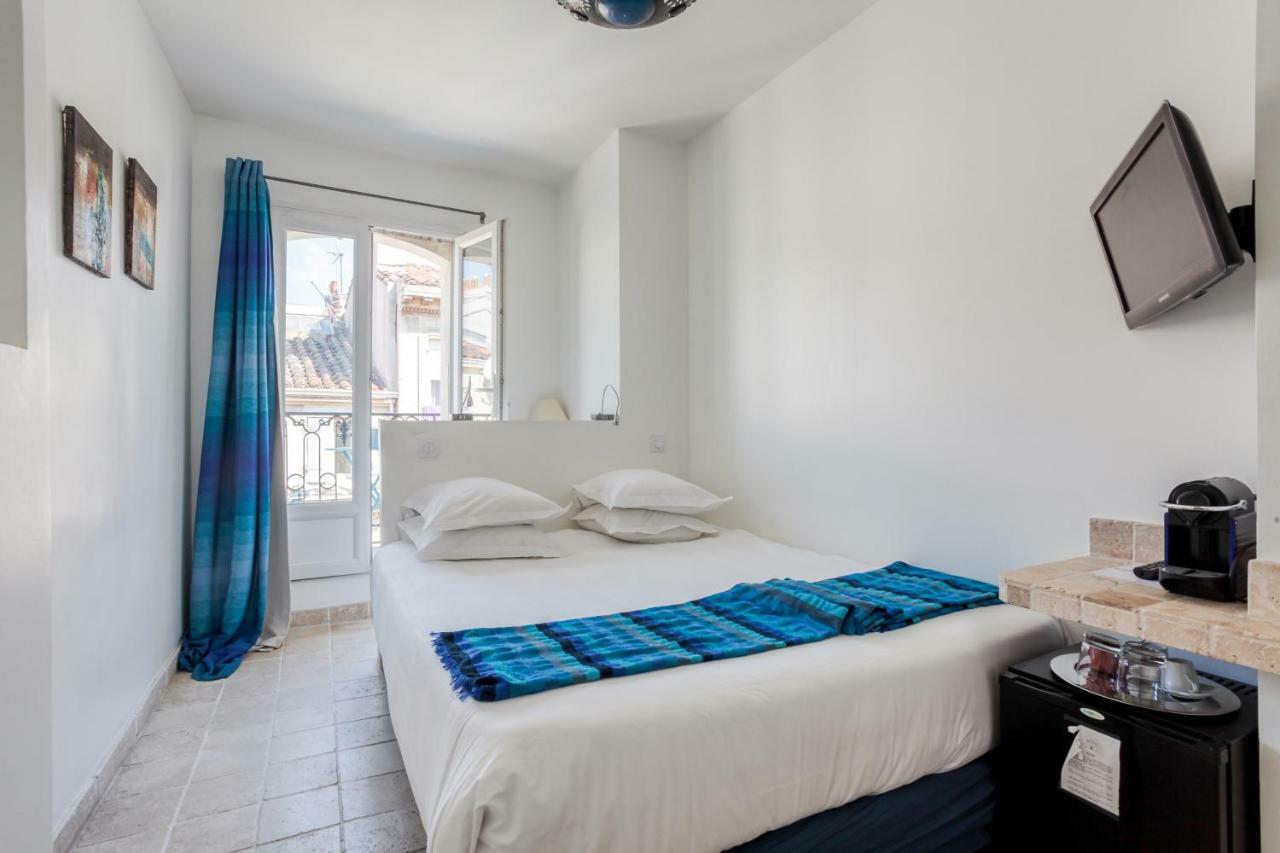 Standard Double Room,421748880:JPEG