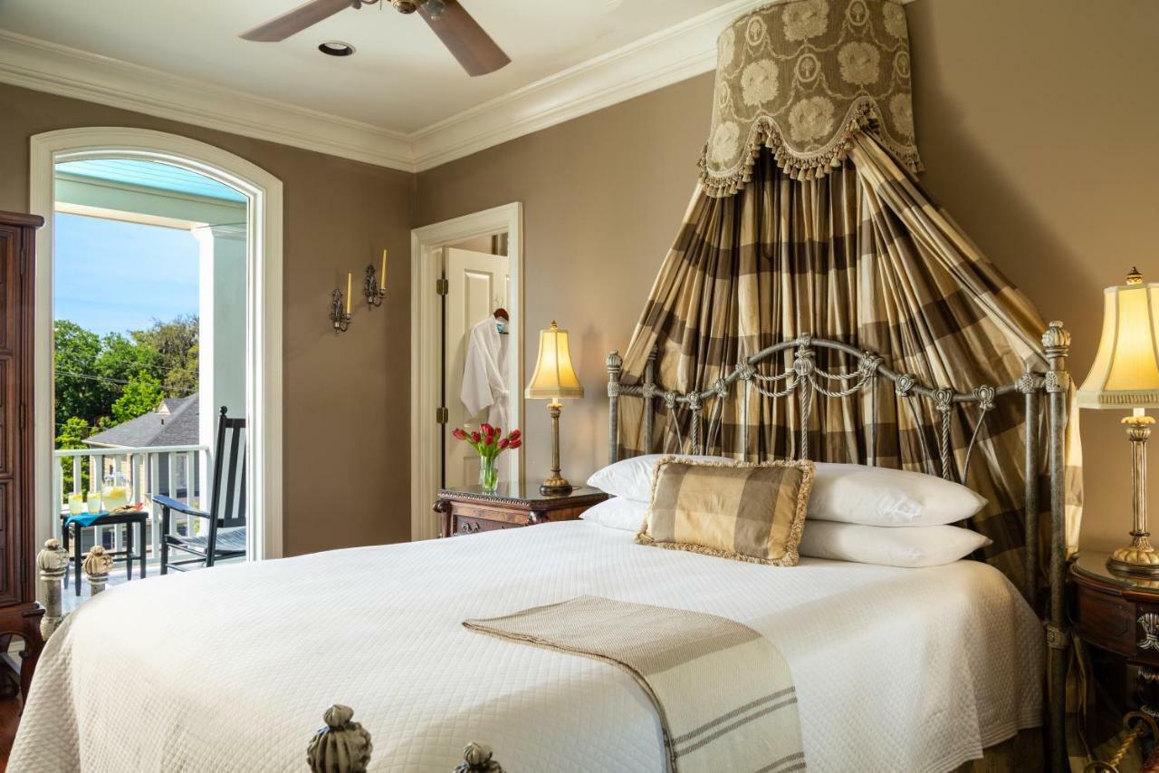 Queen Room Balcony