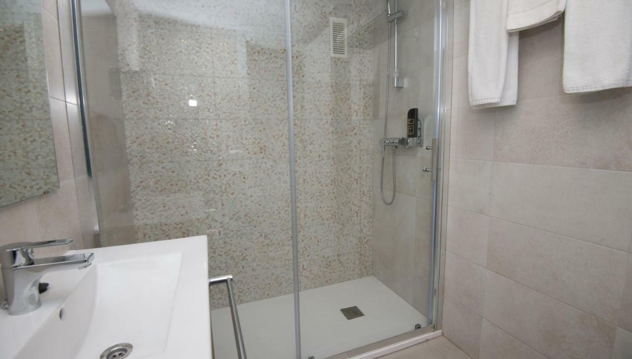 Double Room,1239477442:JPEG