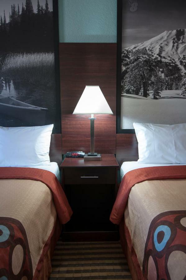 Standard Queen Room with Two Queen Beds - Non Smoking