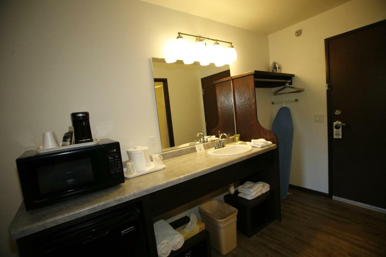 King Room with Spa Bath
