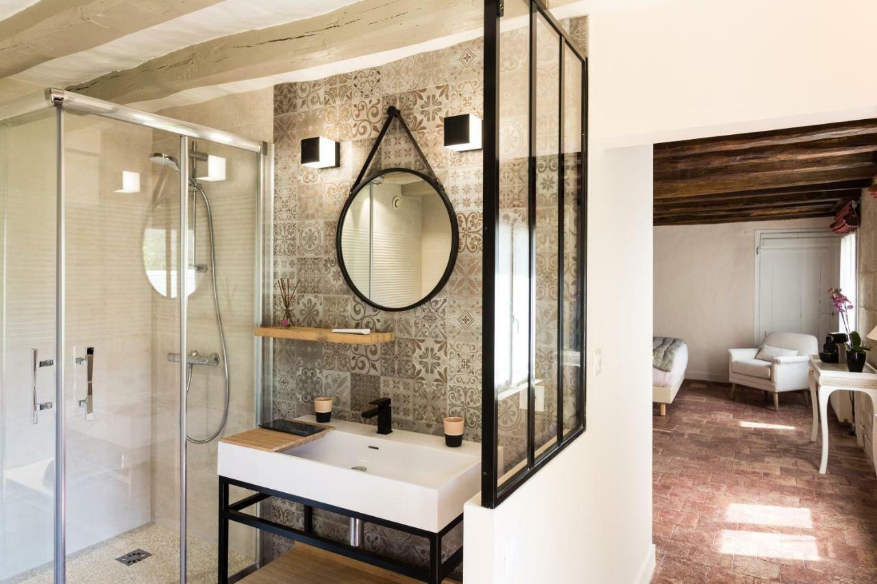 King Suite Spa Bath