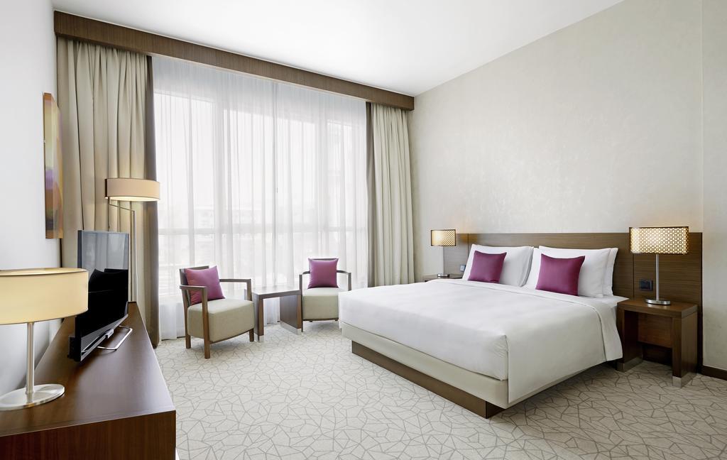 King Room Sofa Bed Pool View & on F&B SPA Laundry,155517743:JPEG