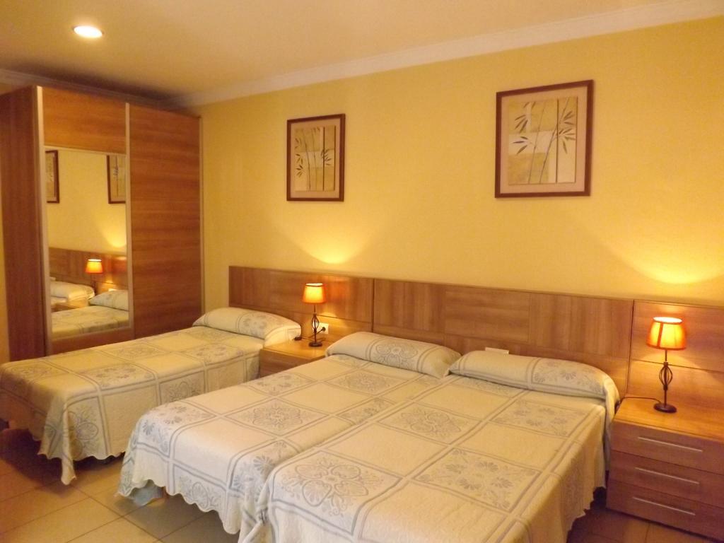 Triple Room,79630425:JPEG