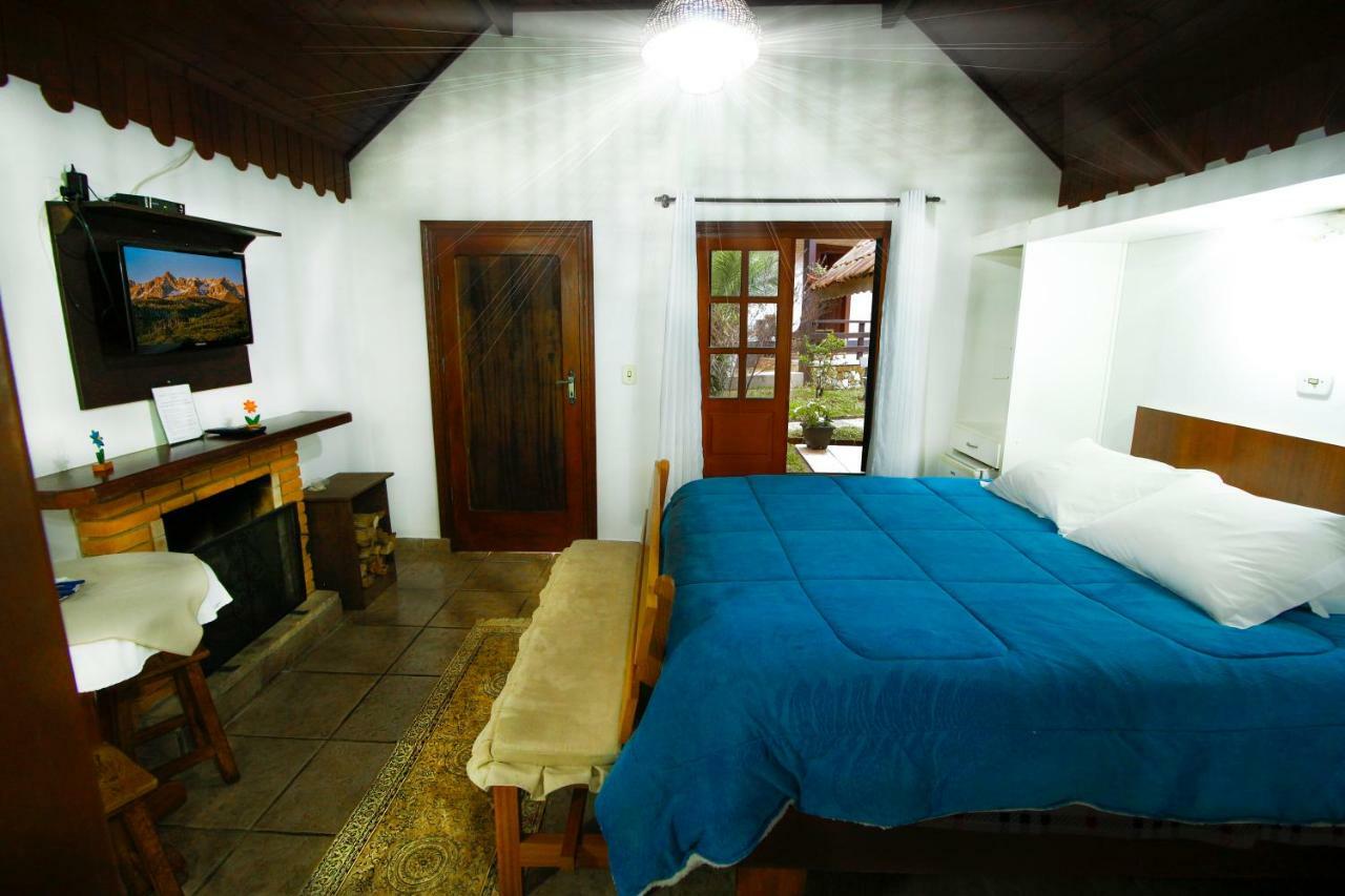 Deluxe Chalet Spa Bath