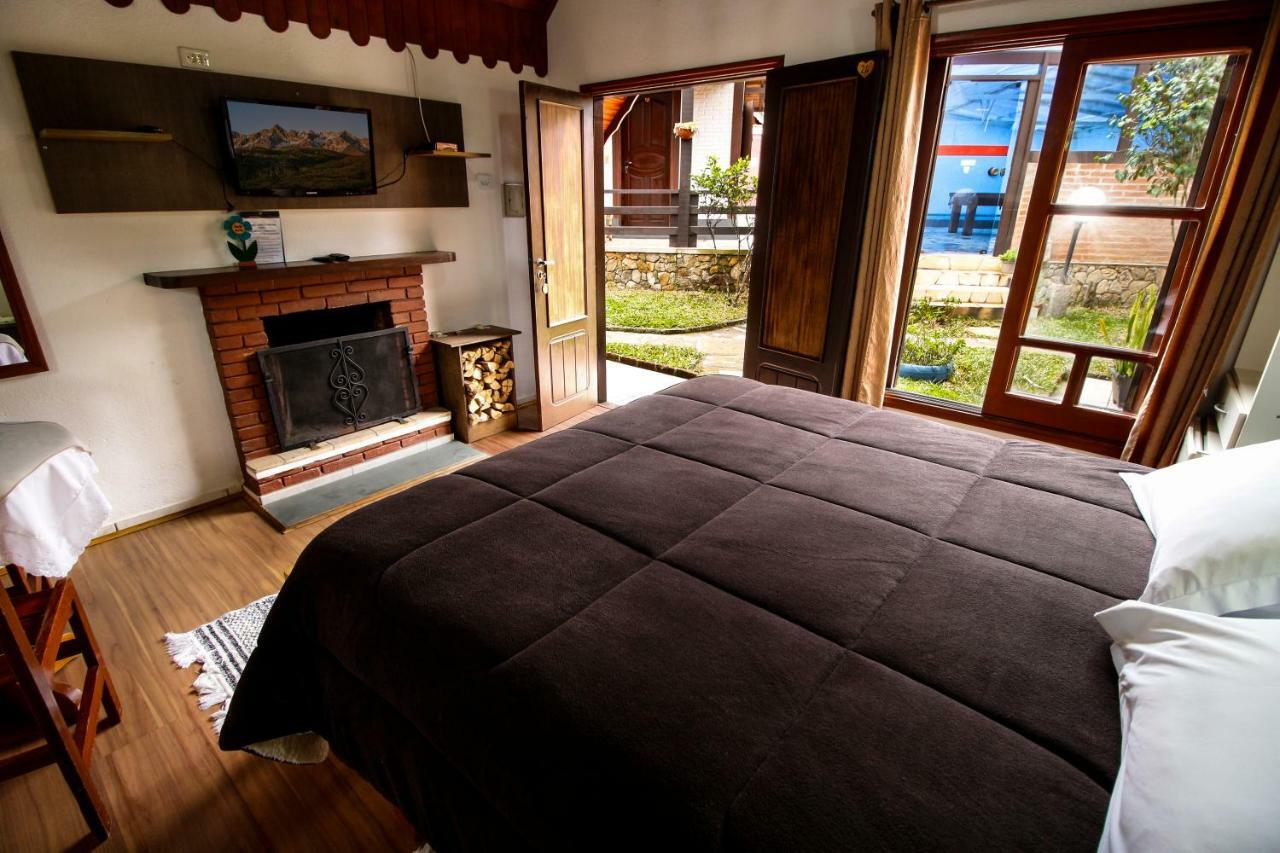 Deluxe Chalet Spa Bath