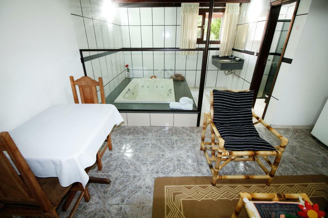 Duplex Suite Spa Bath