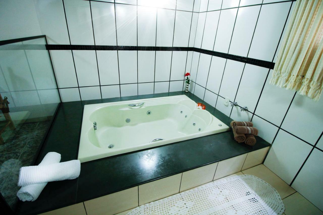 Duplex Suite Spa Bath