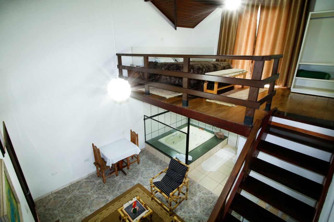 Duplex Suite Spa Bath