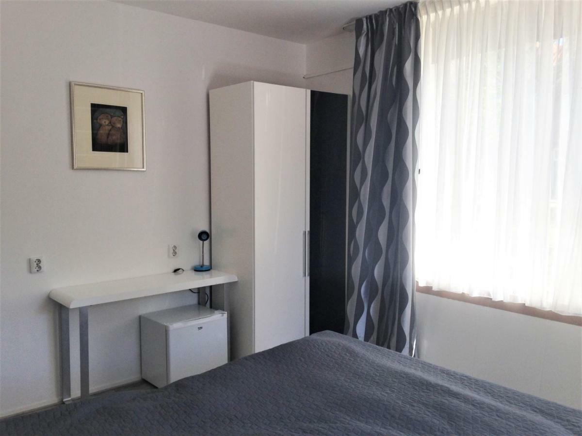Double Room Private Bathroom