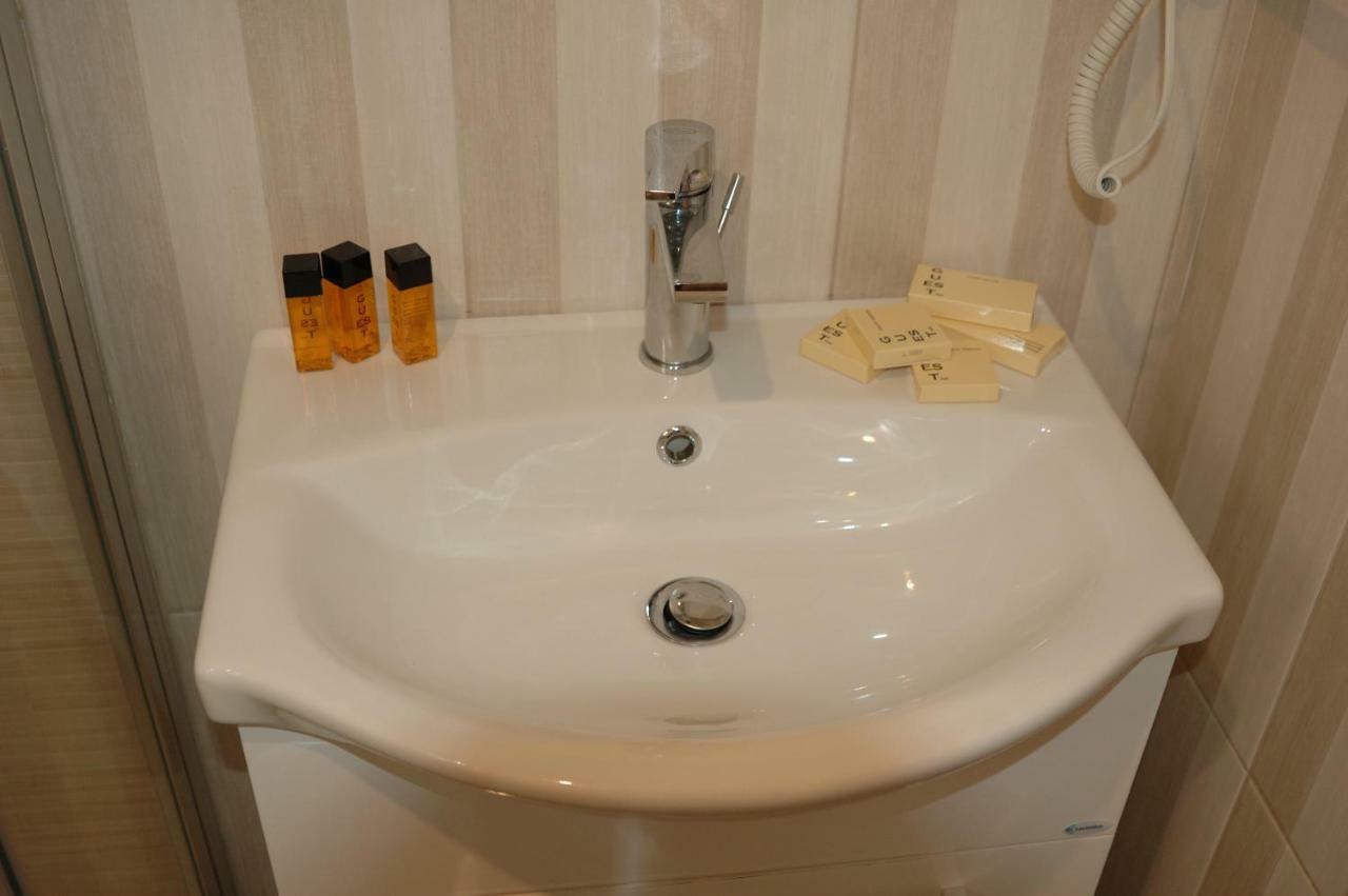 Standard Double Room,798952821:JPEG