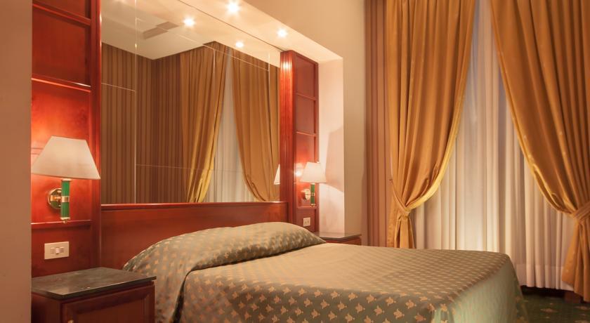 Superior Double or Twin Room,682266936:JPEG