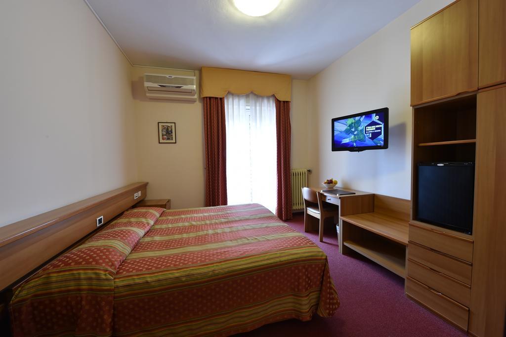 Double Room Balcony,79984911:JPEG