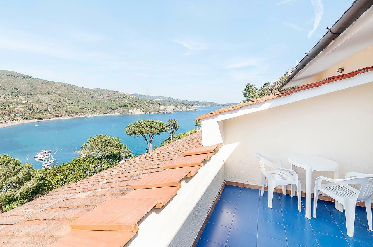 Triple Room Sea View