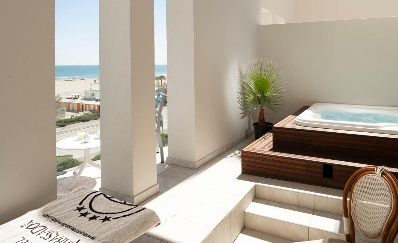 Adriatic Room external SPA bathtub