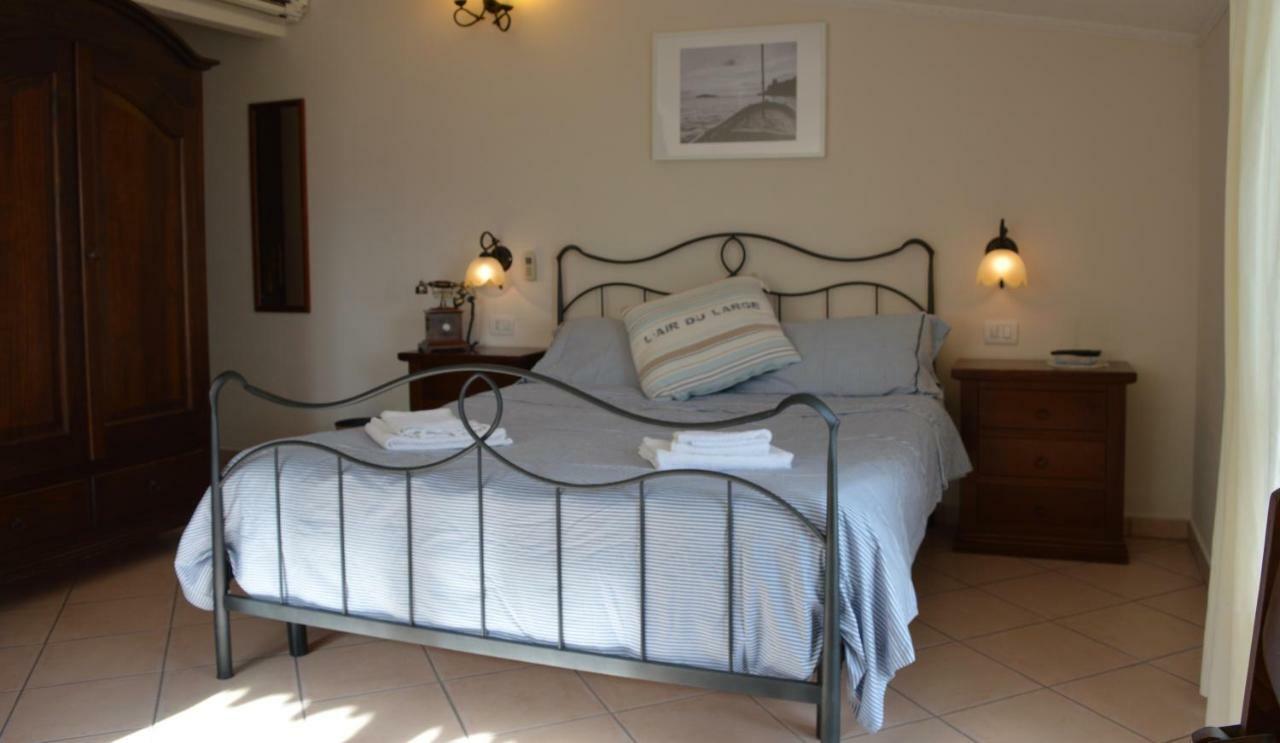 Classic Double Room,233769934:JPEG