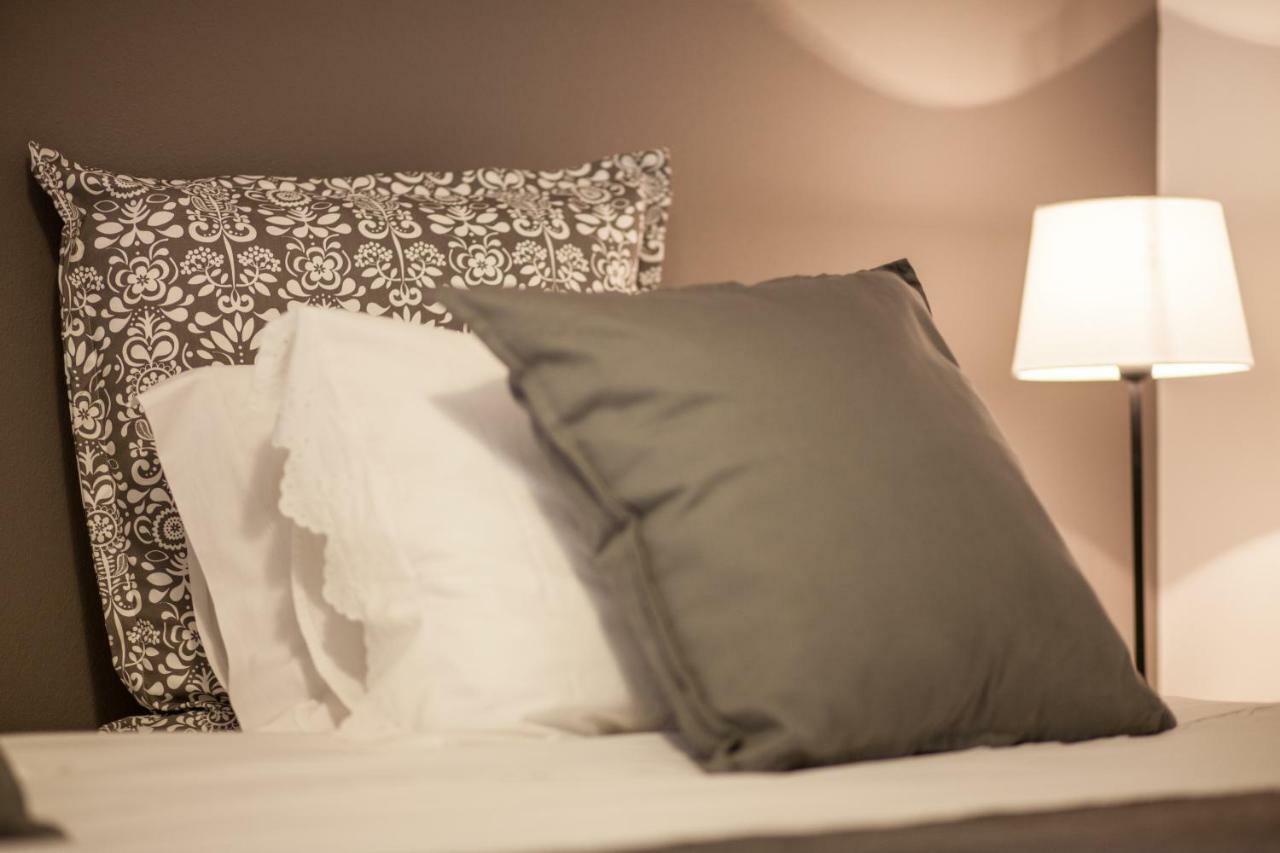 One-Bedroom Villa,799574907:JPEG