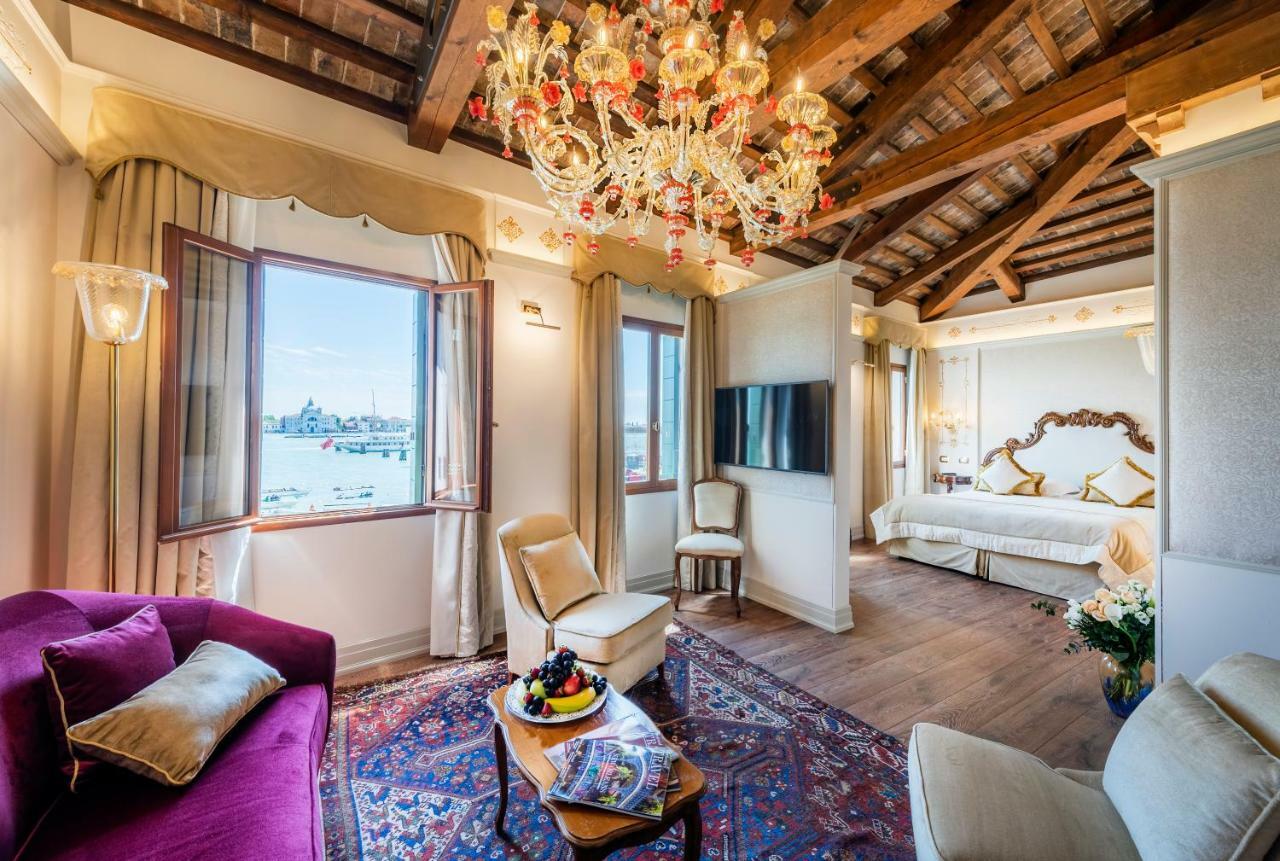 Suite Grand Canal View