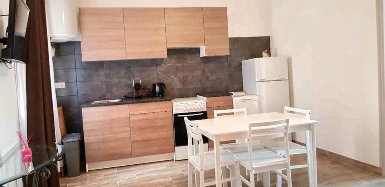 APPARTEMENT MARIE 8 AV CHARLES DE GAULLE,1107831471:JPEG