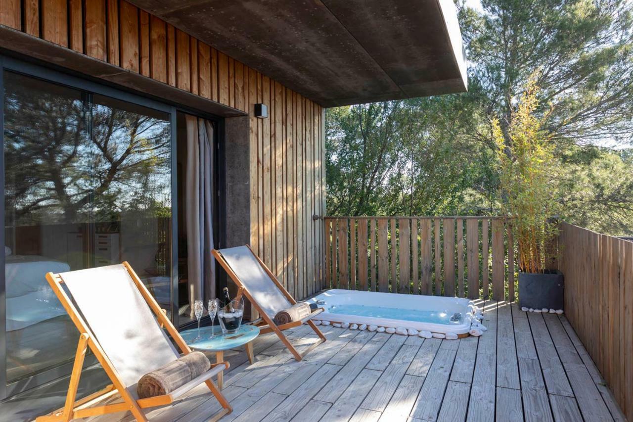 King Room Spa Bath