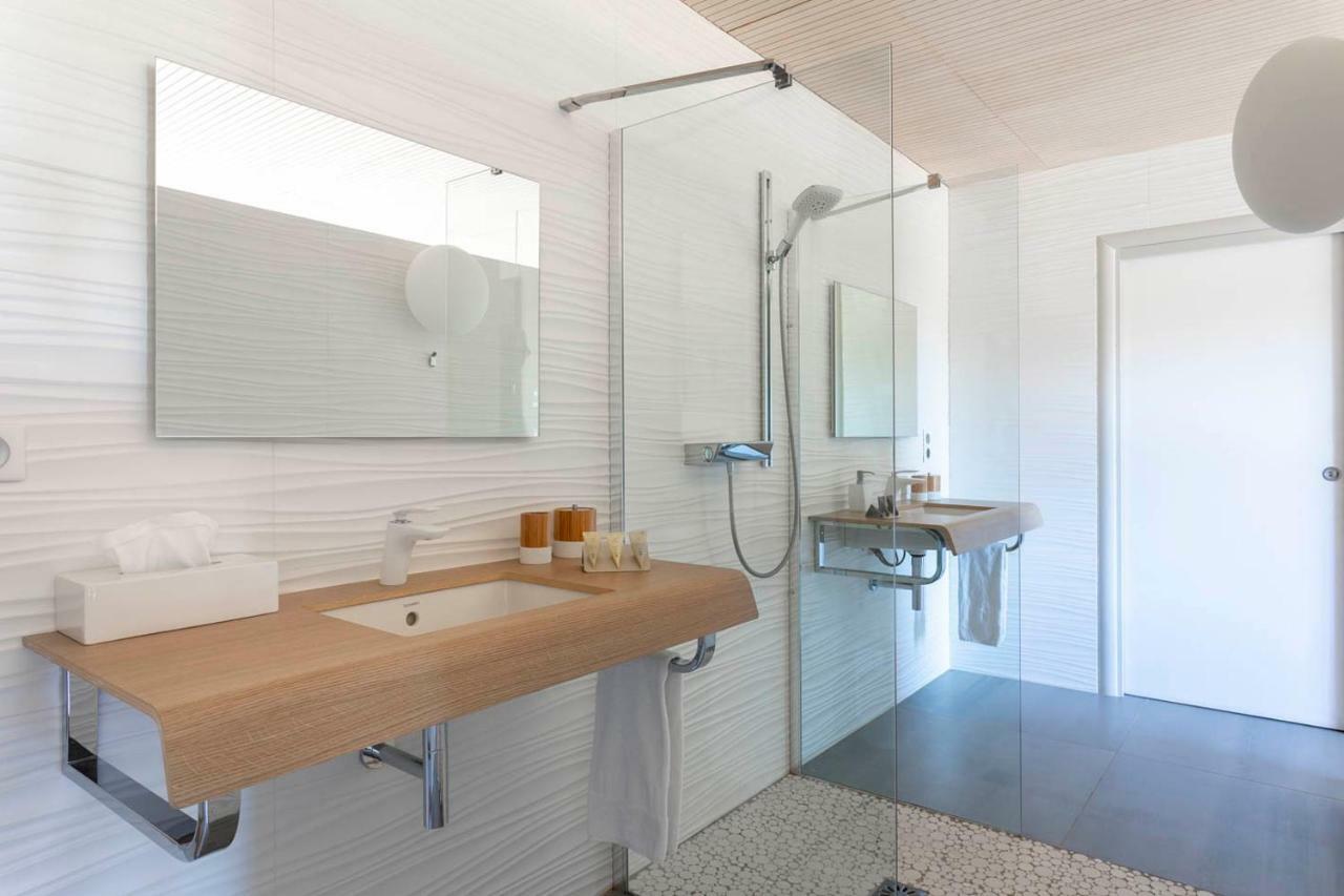 King Room Spa Bath