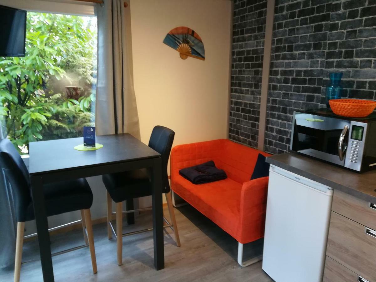 One-Bedroom Bungalow
