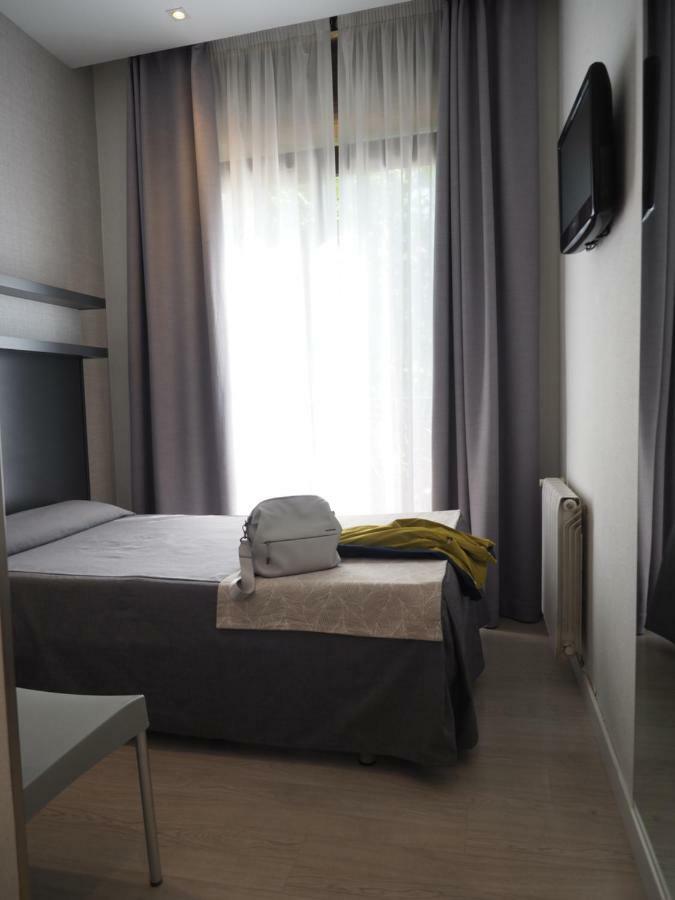 Single Room View,644892585:JPEG