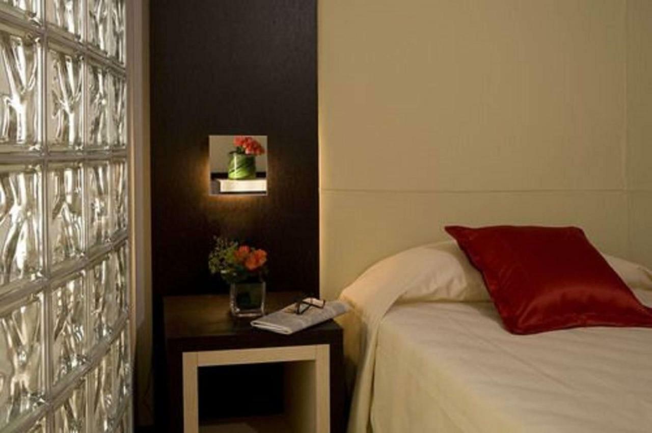 King Suite Spa Bath Private Terrace or Non-Smoking,705391774:JPEG