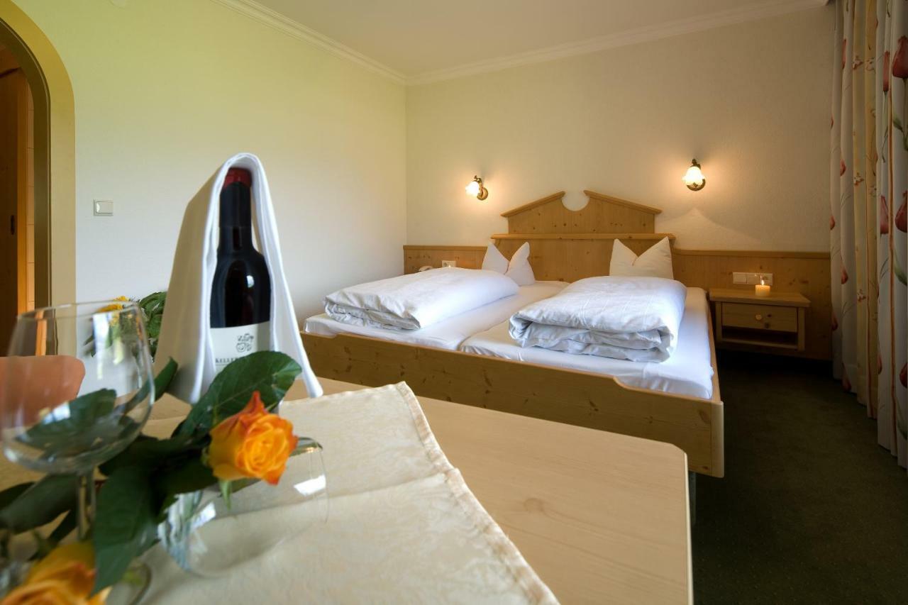 Standard Double Room,124841289:JPEG