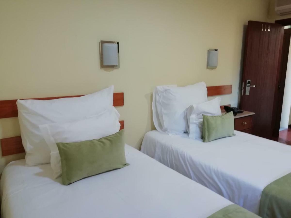 Twin Room,805832760:JPEG