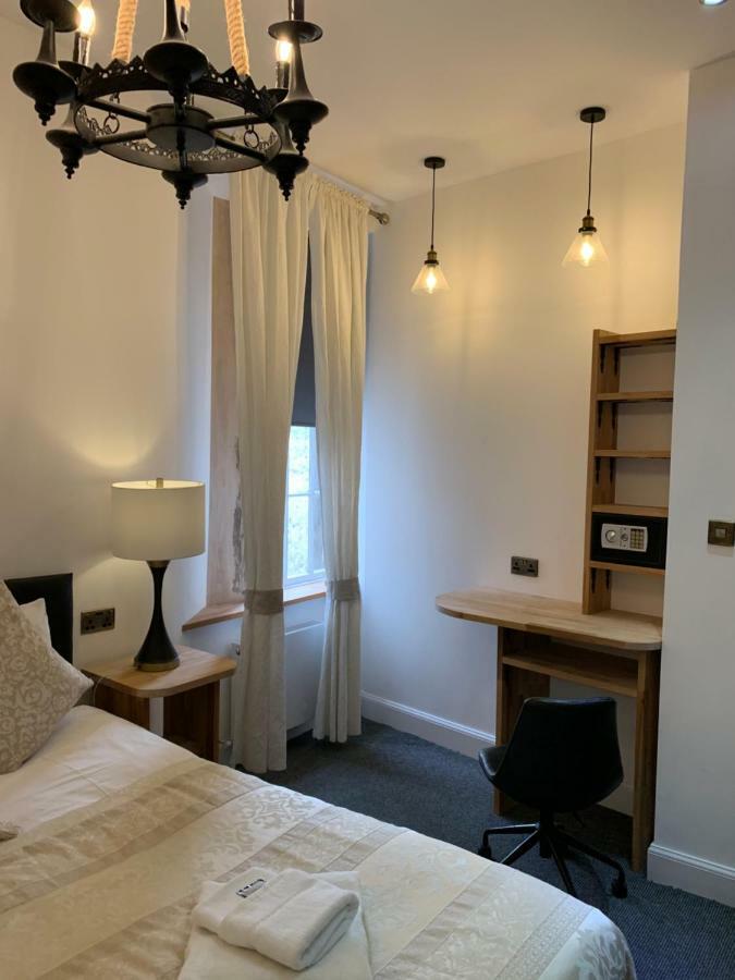 Inner Courtyard View Suite Toom Tabard
