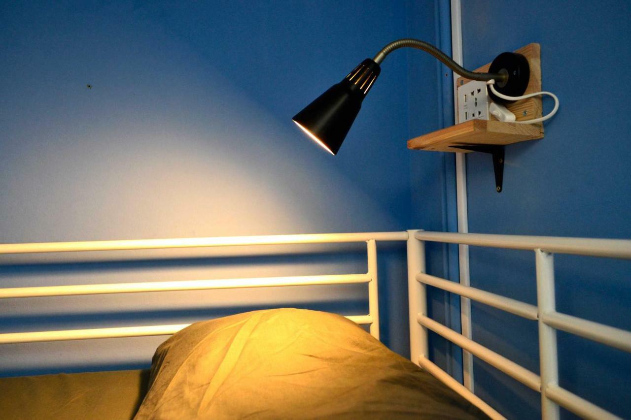 Bed 8-Bed Dormitory Room