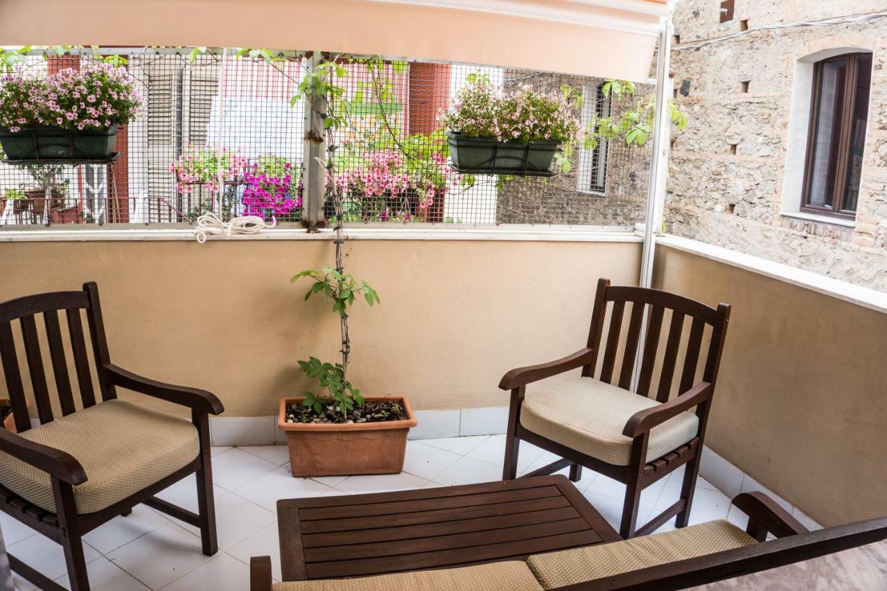 Studio Terrace