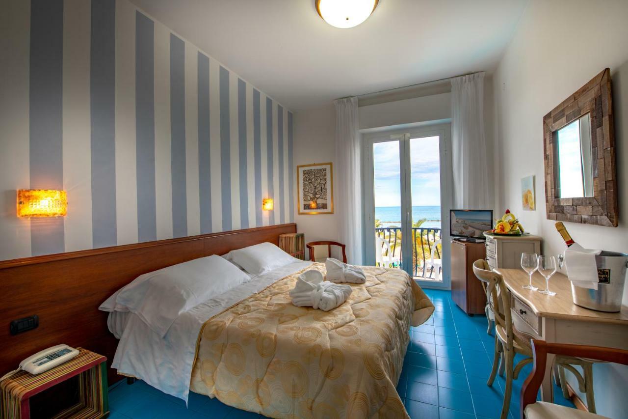 Double or Twin Room Balcony Sea View