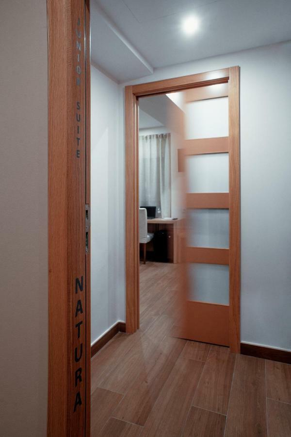 Deluxe Junior Suite,806506902:JPEG