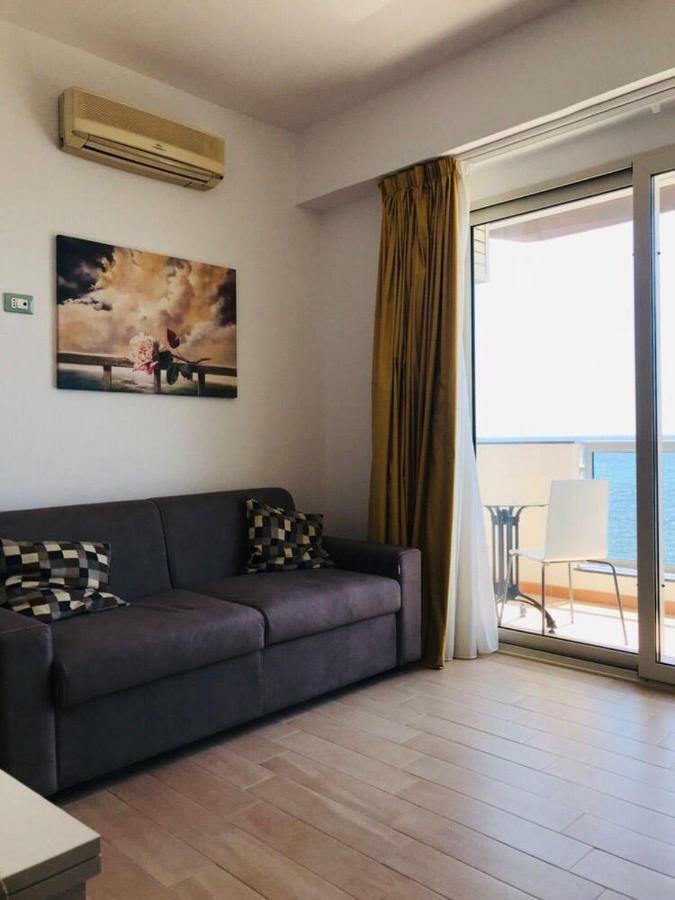 Apartment Sea View