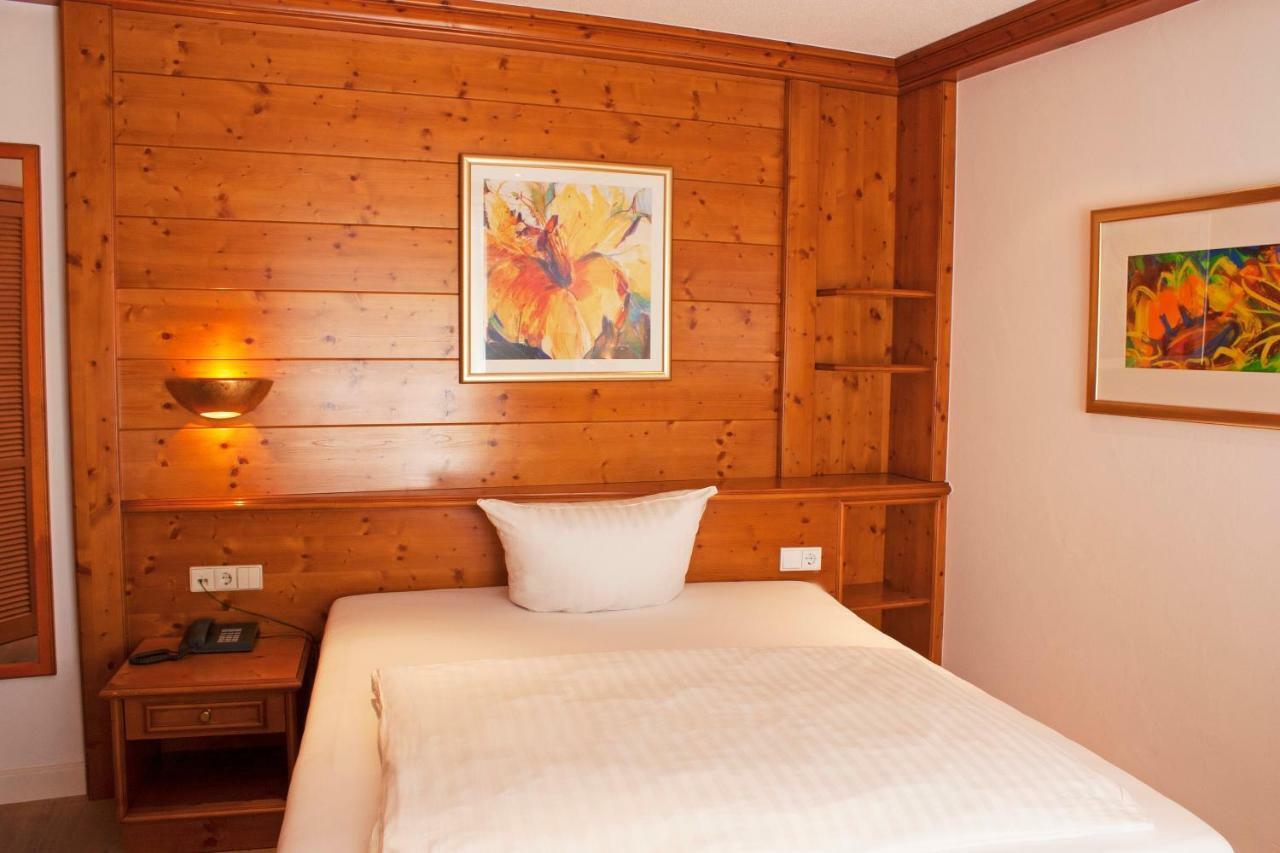 Double Room Queensize 160m mainly Annex
