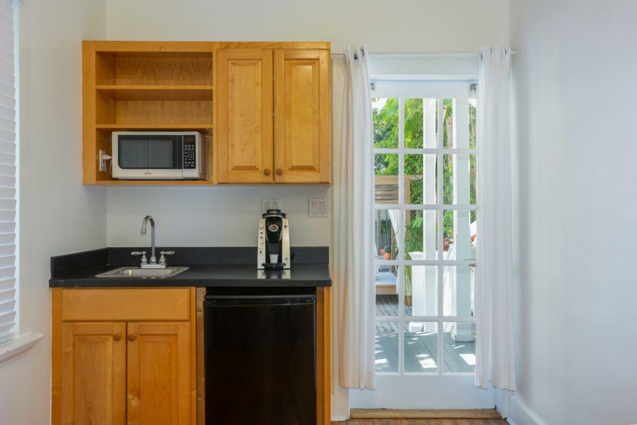 Cabana Junior Suite