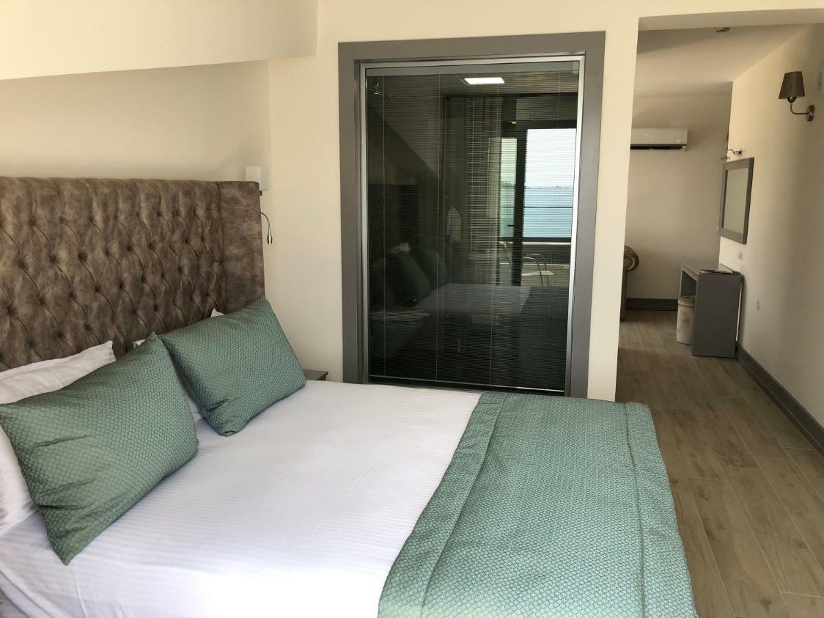 Deluxe Suite Sea View