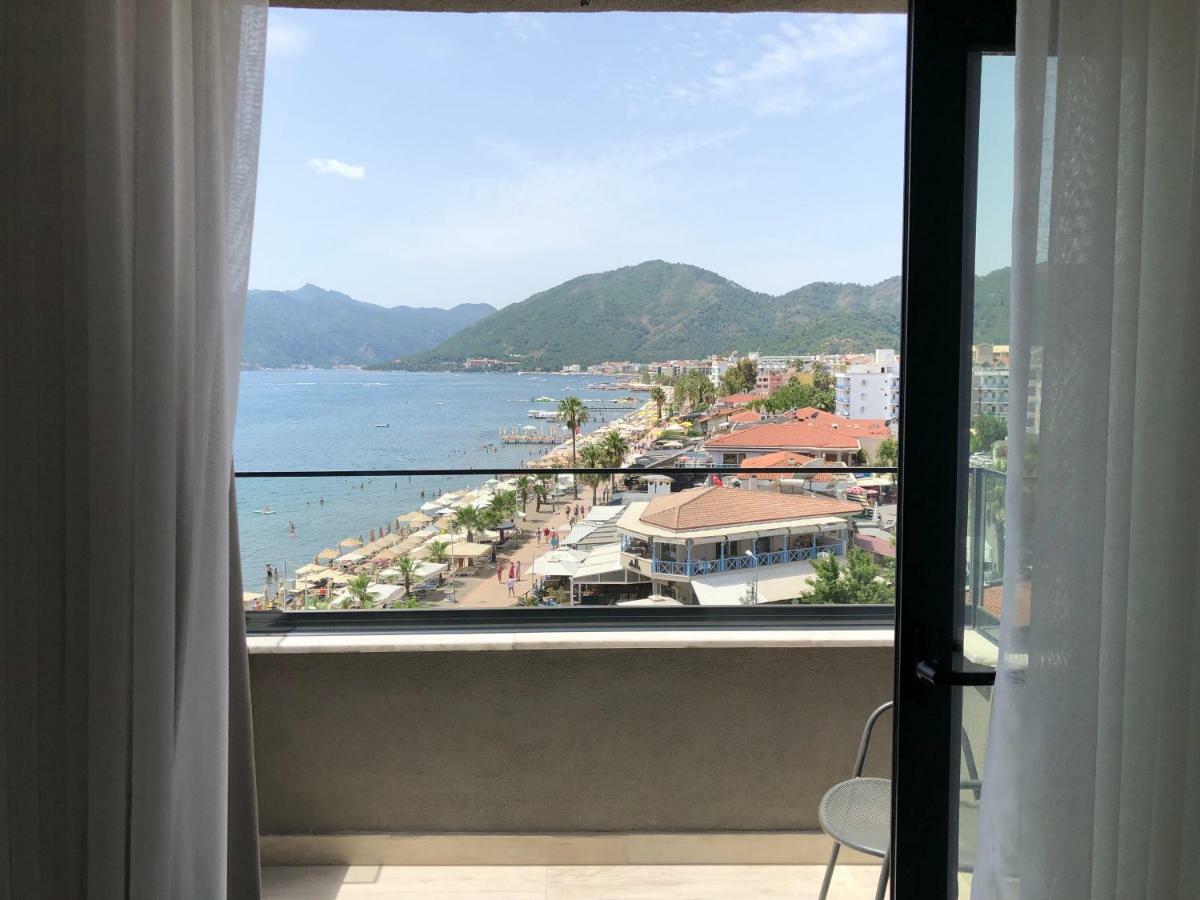 Deluxe Suite Sea View
