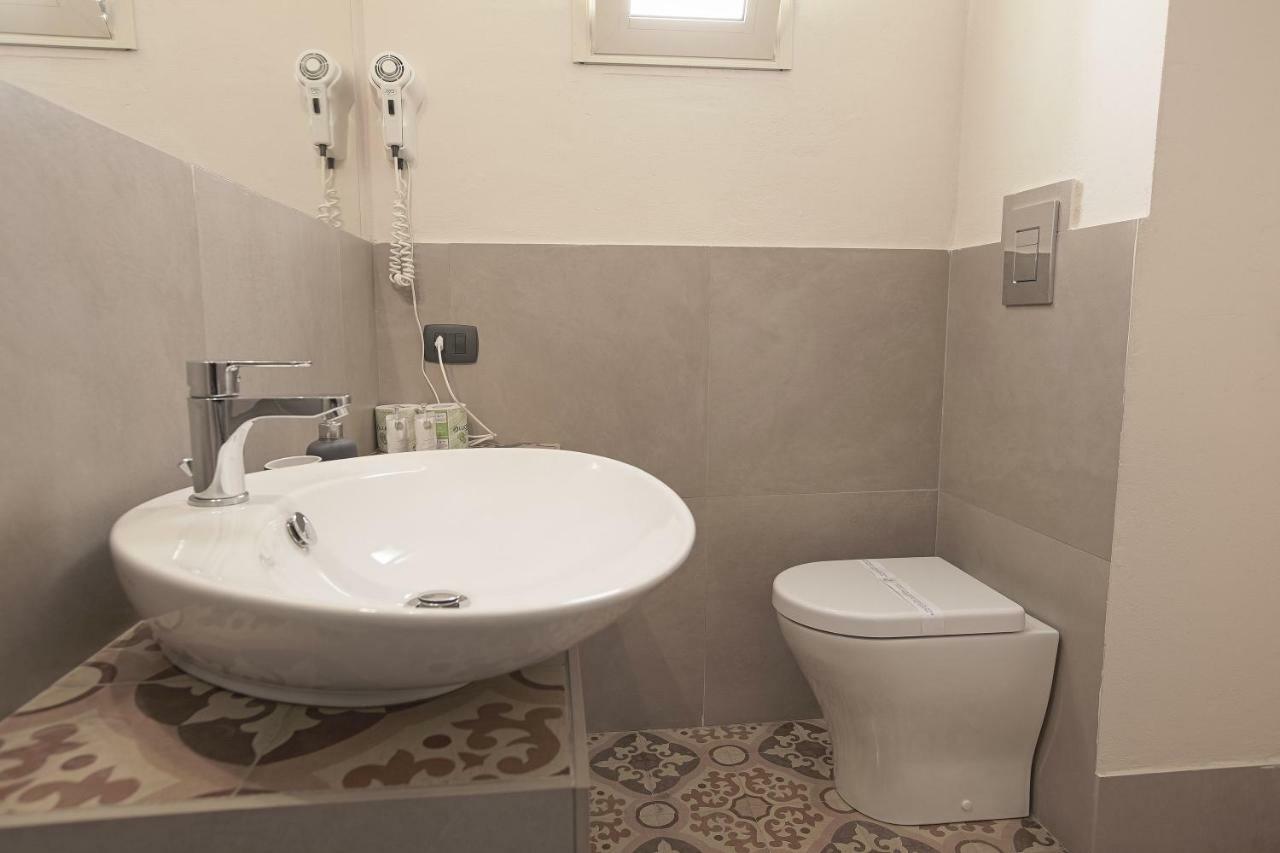 Double or Twin Room,807296688:JPEG