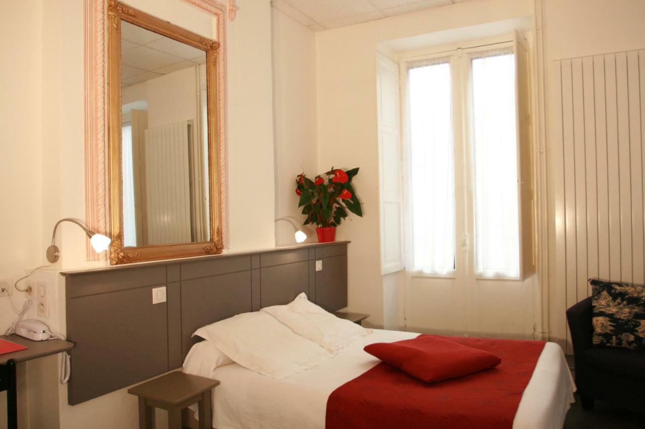Double Room,810541062:JPEG