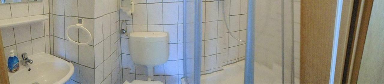 Einzelzimmer mit Dusche