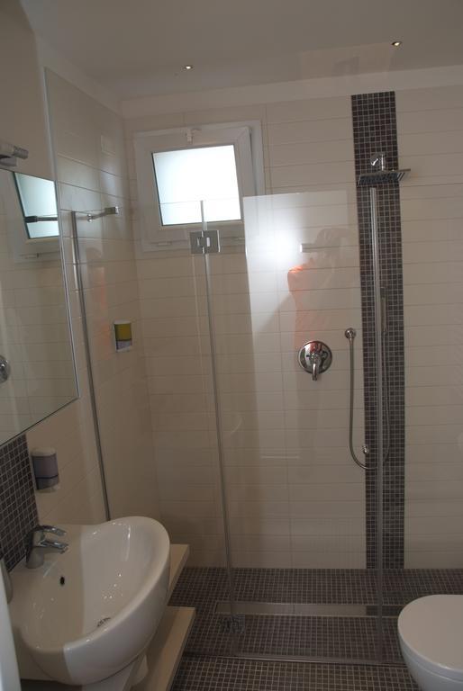 Superior Quadruple Room Sea View,377709430:JPEG
