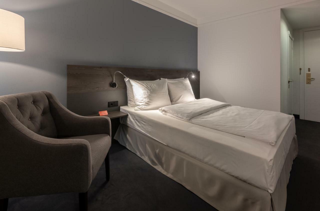 Single Room,1181841283:JPEG