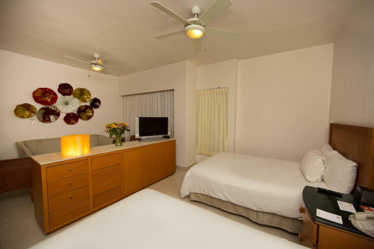 Standard Double Suite