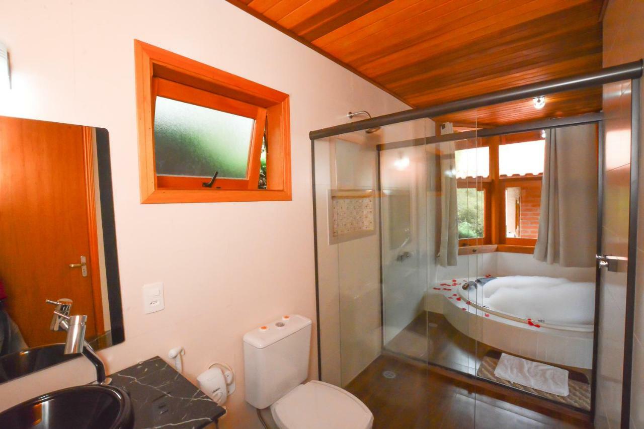Chalé Luxo com Banheira,812934222:JPEG