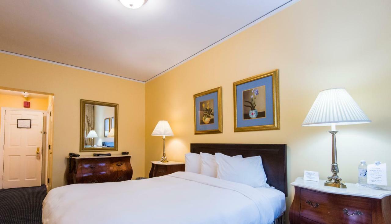 Superior Queen Room
