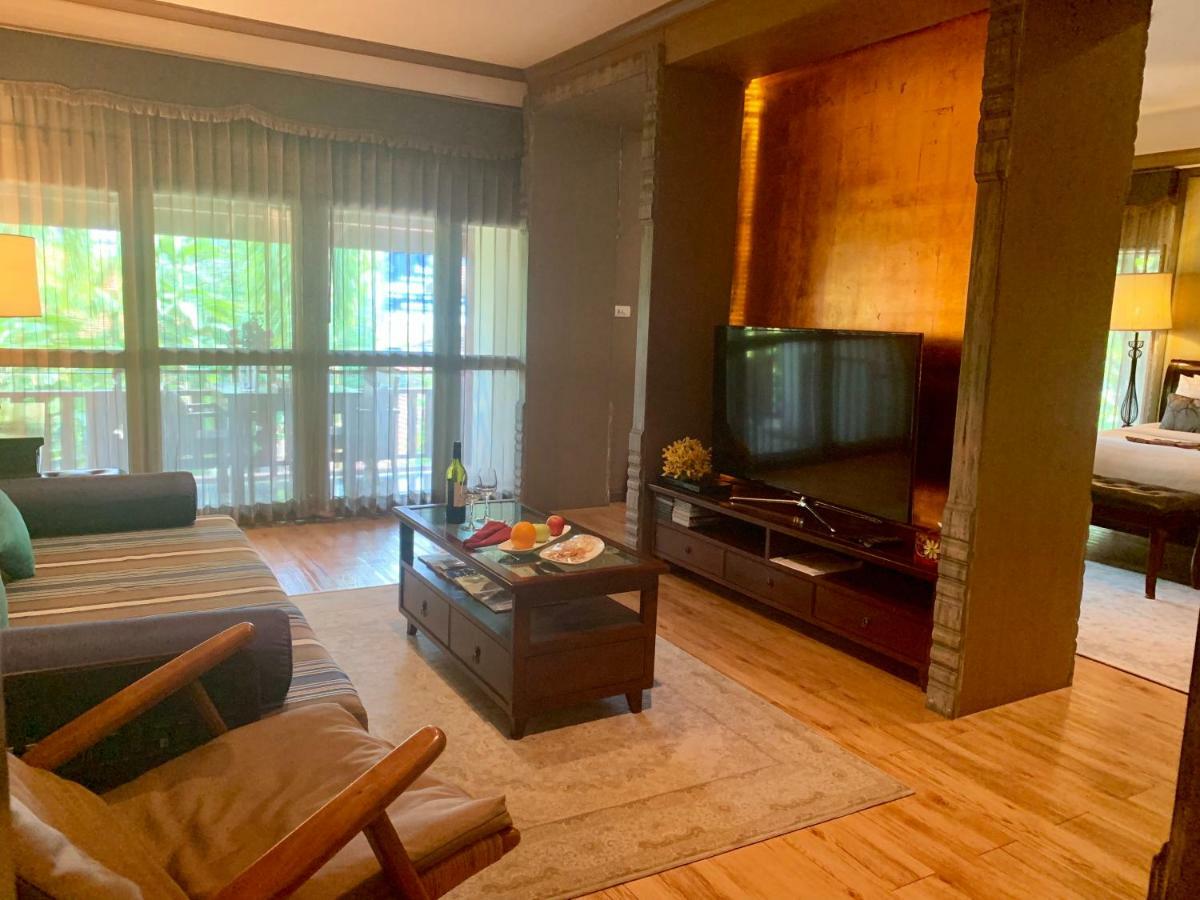 Junior Suite Room Balcony